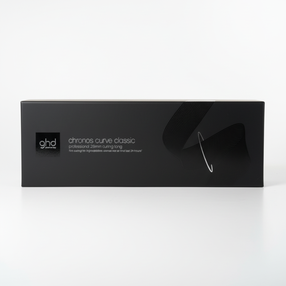 Una scatola nera di arricciacapelli ghd chronos curve classic. La scatola ha testo bianco e un design curvo su sfondo bianco.