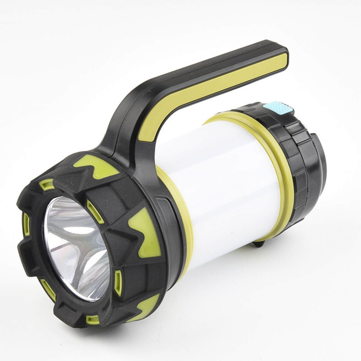 Eine schwarz-gelbe Taschenlampe mit weißem zylindrischen Körper und Griff, vor weißem Hintergrund.