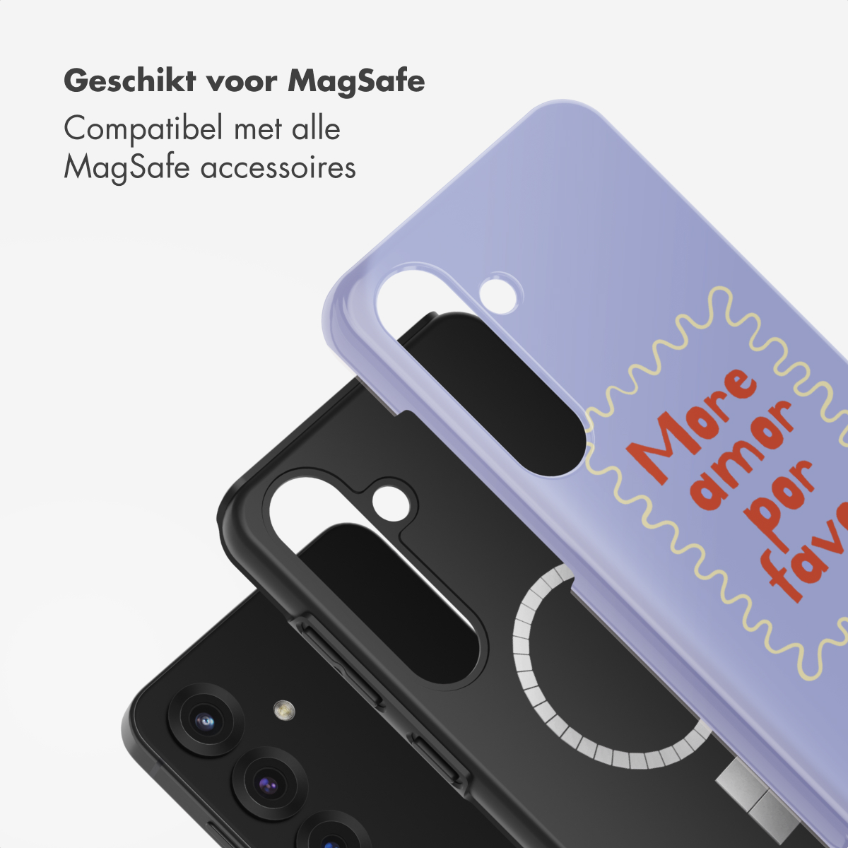 Drie telefoonhoesjes: zwart, lichtpaars met tekst 'More amor por favor'. Tekst: 'Geschikt voor MagSafe'. Witte achtergrond.