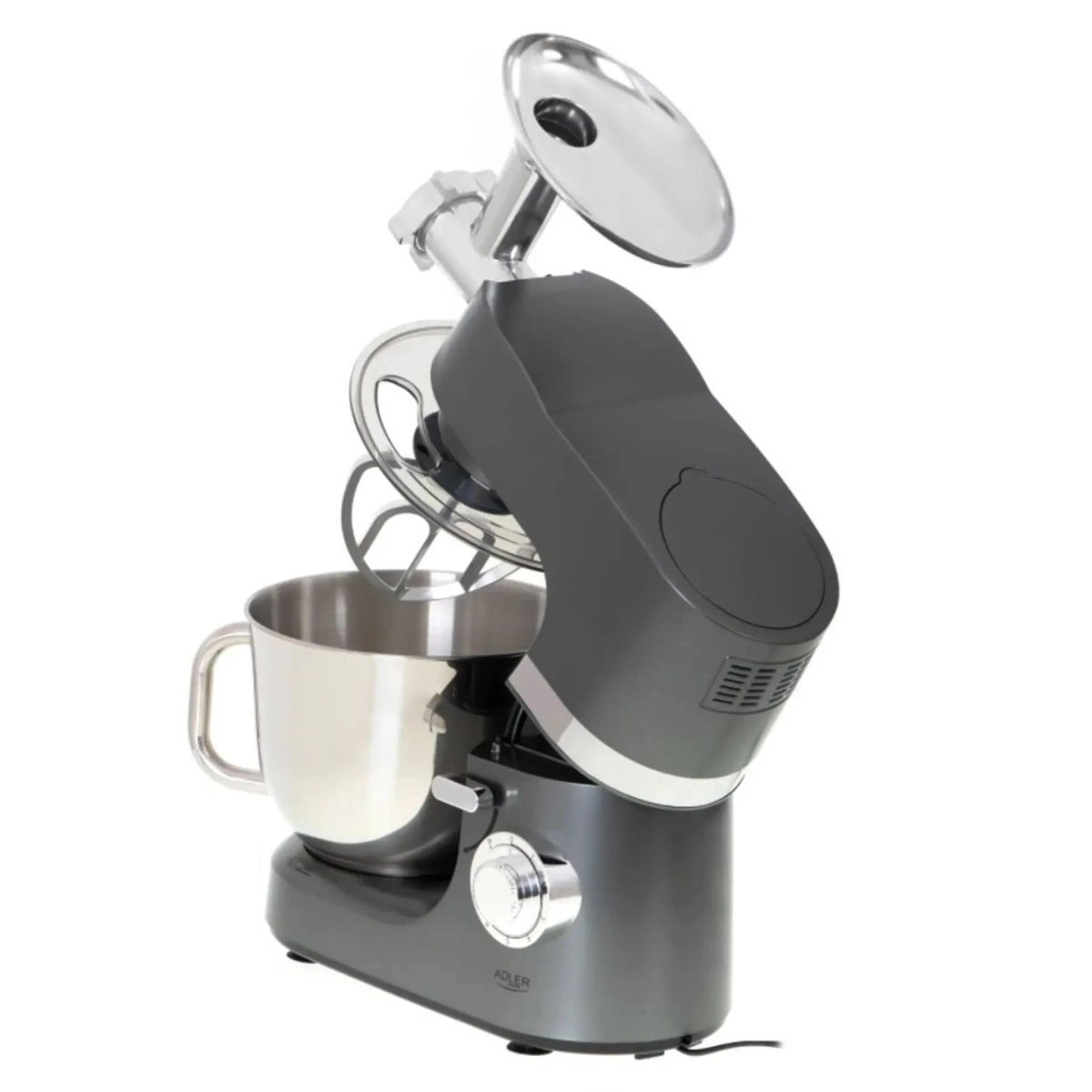 Un robot da cucina Adler grigio con una ciotola e accessori in acciaio inossidabile, tra cui un tritacarne, su sfondo bianco.