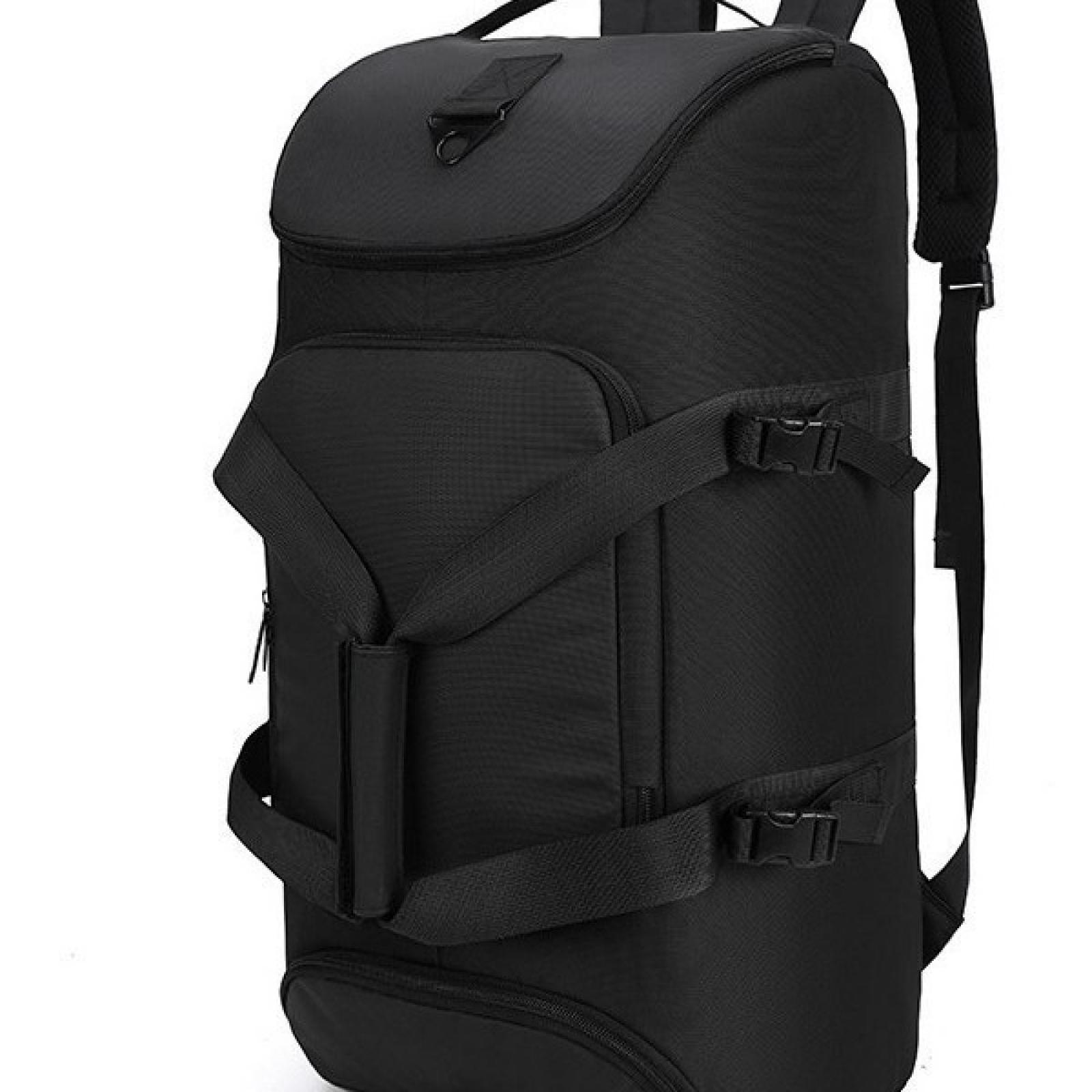 Eine schwarze Reisetasche mit mehreren Fächern, Gurten und Schnallen. Sie hat einen Griff und Schultergurte.