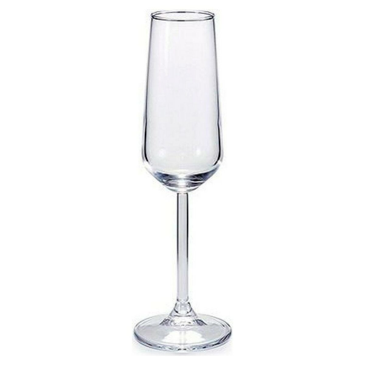 Un calice da champagne trasparente su sfondo bianco. Il bicchiere ha un lungo stelo, una base rotonda e una coppa alta e sottile.