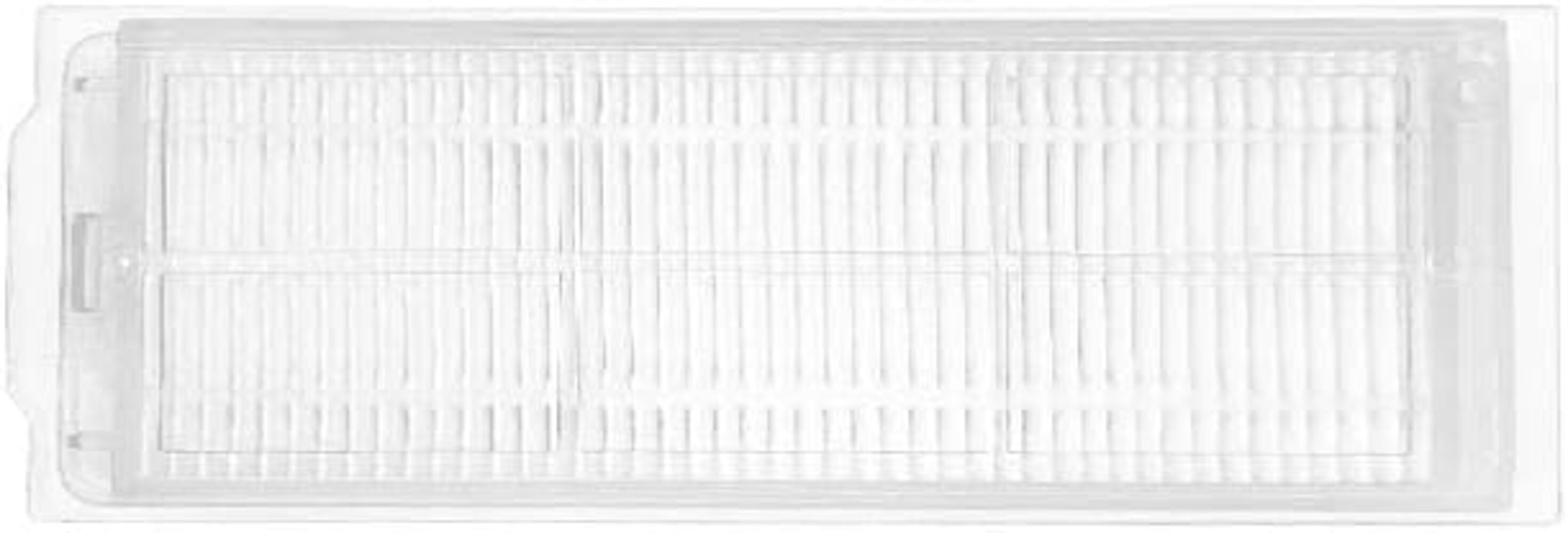 Se muestra un filtro de aire rectangular blanco con un patrón de rejilla, diseñado para una aspiradora.