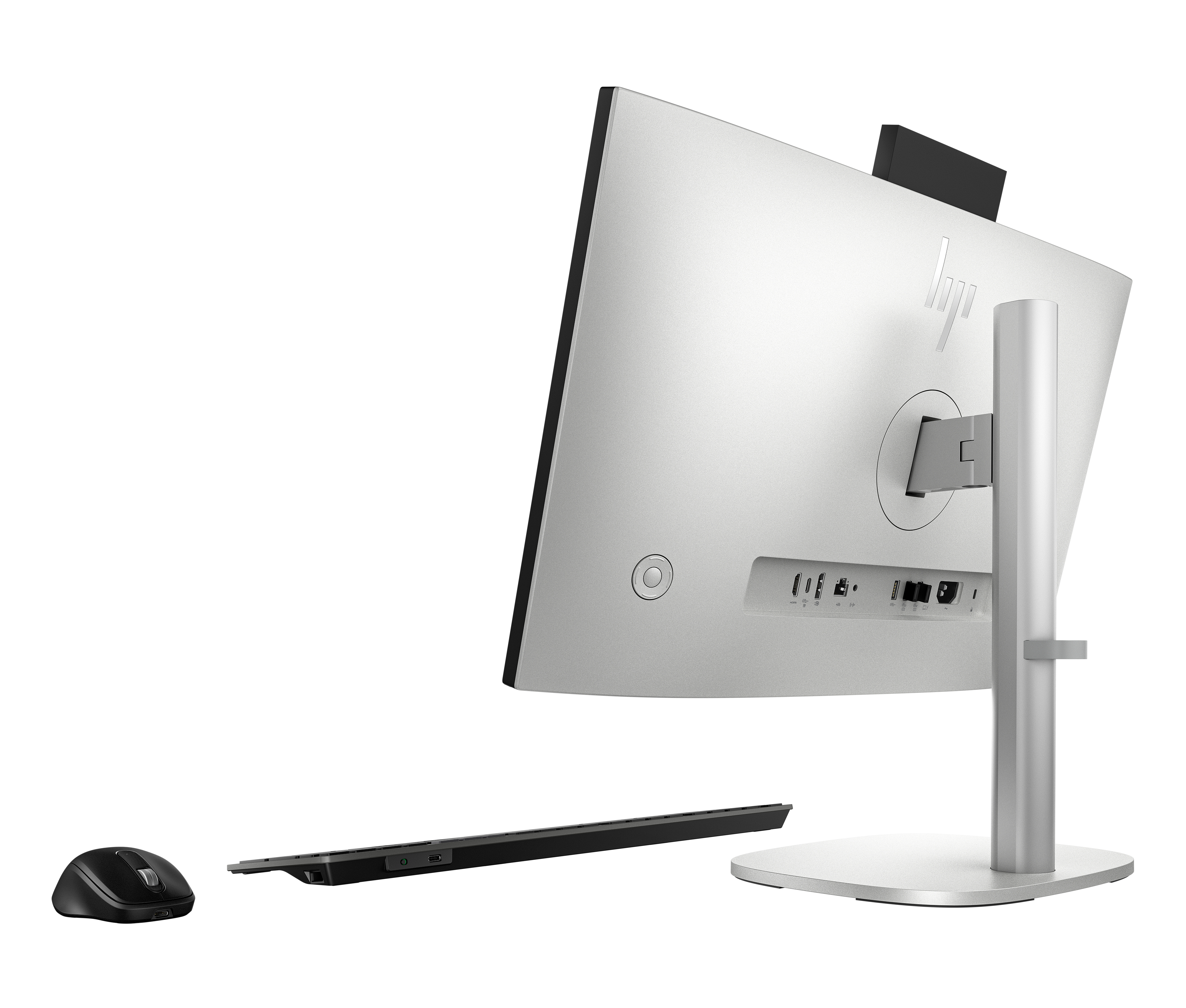 Ein HP-All-in-One-Computer, silberner Rücken, schwarze Tastatur und Maus. Der Bildschirm ist geneigt. Weißer Hintergrund.