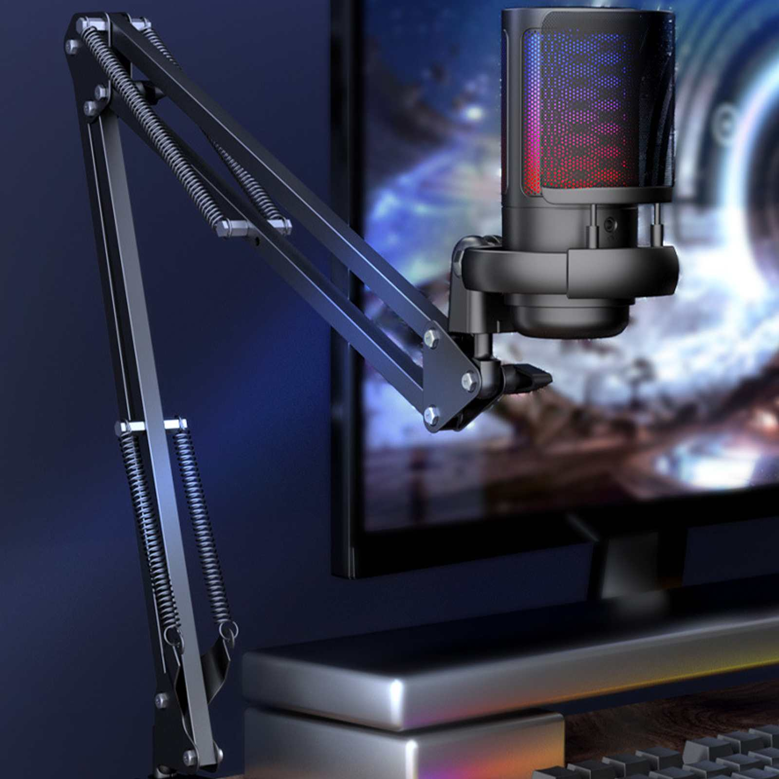 Ein schwarzes Mikrofon auf einem Ständer befindet sich vor einem Monitor. Das Mikrofon hat ein rotes und blaues Licht.