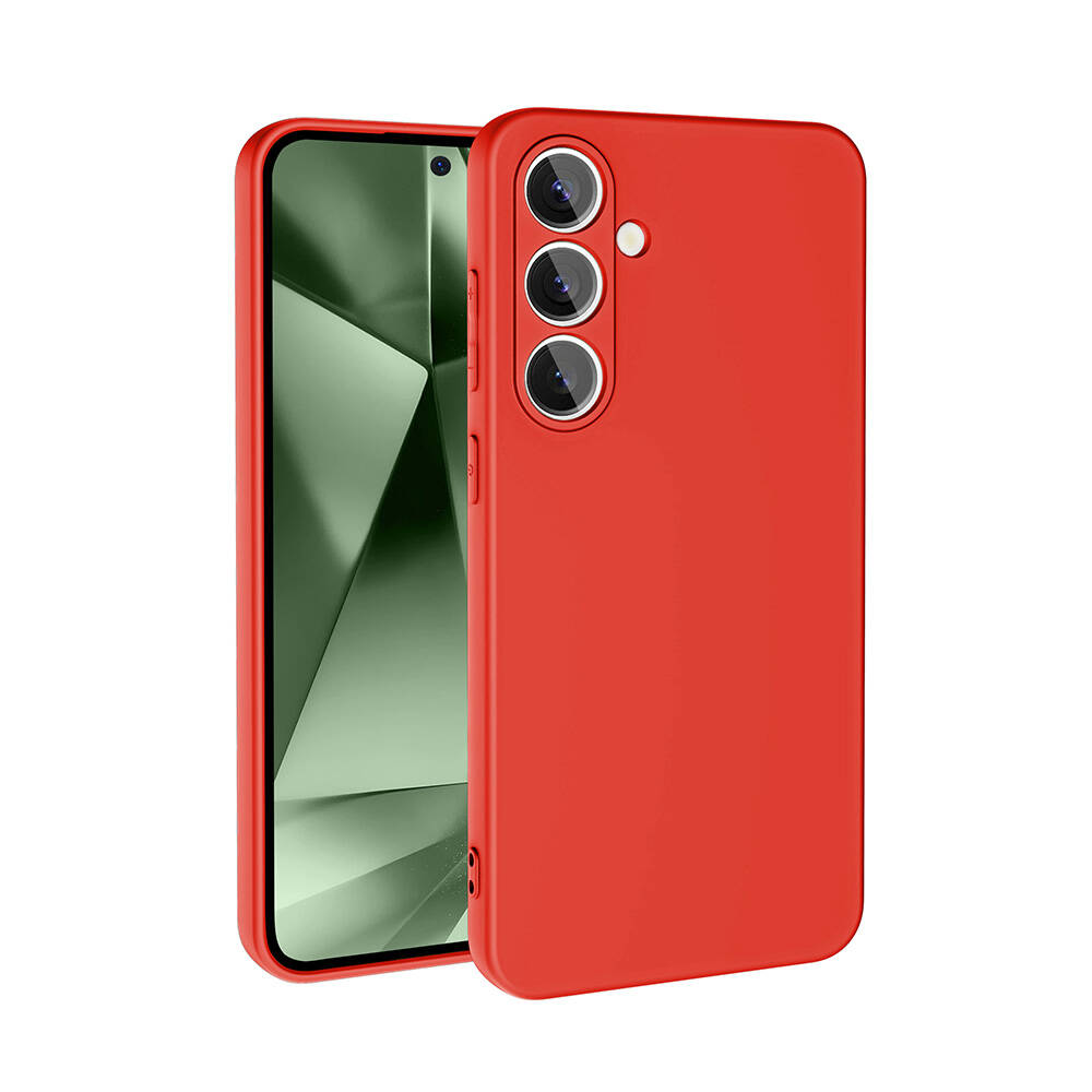 Kırmızı telefon kılıfı ve telefon. Telefon ekranında yeşil ve beyaz bir grafik görüntüleniyor. Kılıfta üç kamera merceği var.