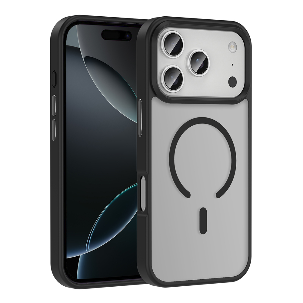 Siyah ve gri bir kılıf içinde bir iPhone. Kılıfın arkasında manyetik bir daire tasarımı var. Telefonun ekranı görülebilir.