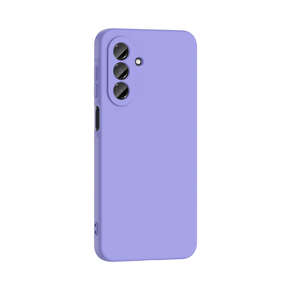 Açık mor bir telefon kılıfı. Üç lensli bir kamera modülüne ve bir flaşa sahiptir. Kılıfta düğmeler ve bağlantı noktaları için delikler bulunur.