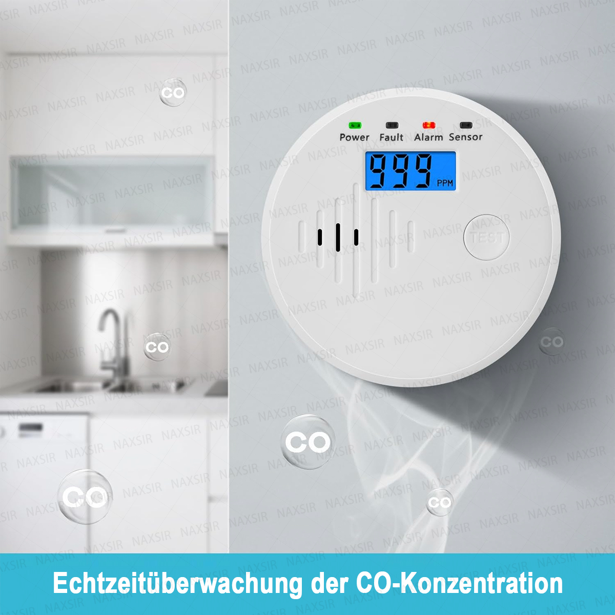 Ein weißer Kohlenmonoxid-Detektor zeigt 999 PPM an. Küchenhintergrund ist unscharf.