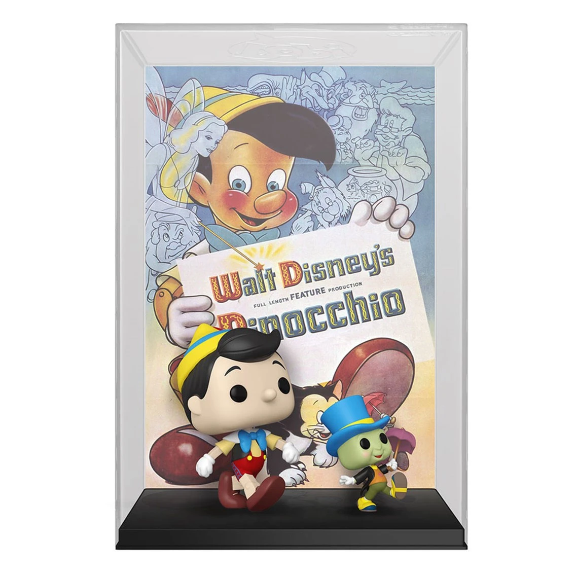 Figuras de Pinocho y Pepito Grillo en una vitrina. El fondo muestra un cartel de la película Pinocho. Las figuras son en color.