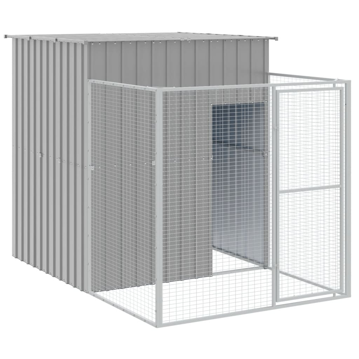 Ein grauer Metallschuppen mit Drahtgittergehege. Es hat ein schräges Dach, eine Tür und ein Fenster. Die Struktur befindet sich auf weißem Hintergrund.