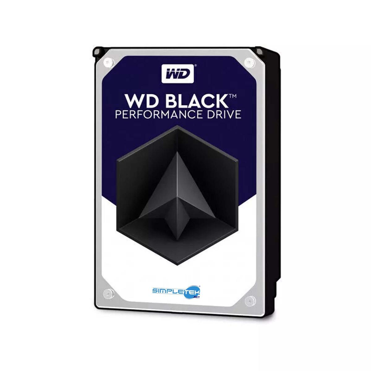 Un WD Black Performance Drive. Ha un design geometrico nero. L'unità è su sfondo bianco. Il marchio è visibile.