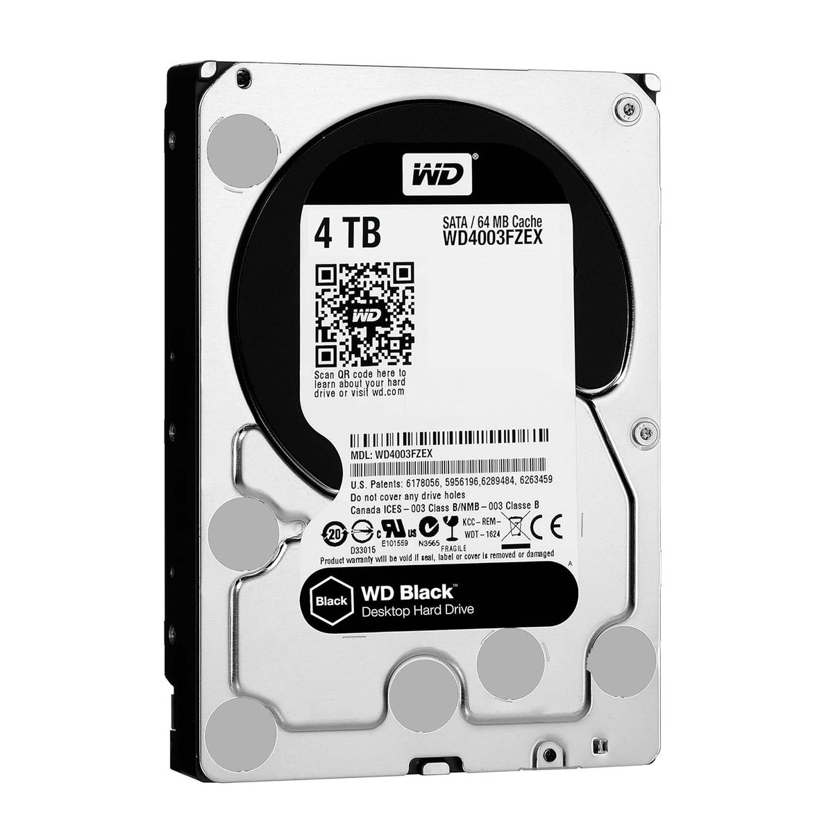 Viene visualizzato un disco rigido desktop WD Black da 4 TB. L'unità è nera e argento con testo che indica informazioni sul modello e sulla capacità.