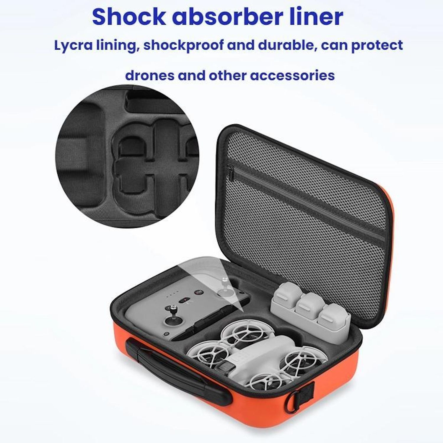 Geöffnete orangefarbene Drohnen-Hülle mit Drohne, Controller und Batterien. Die Hülle hat eine Netztasche und eine Nahaufnahme des Inneren.
