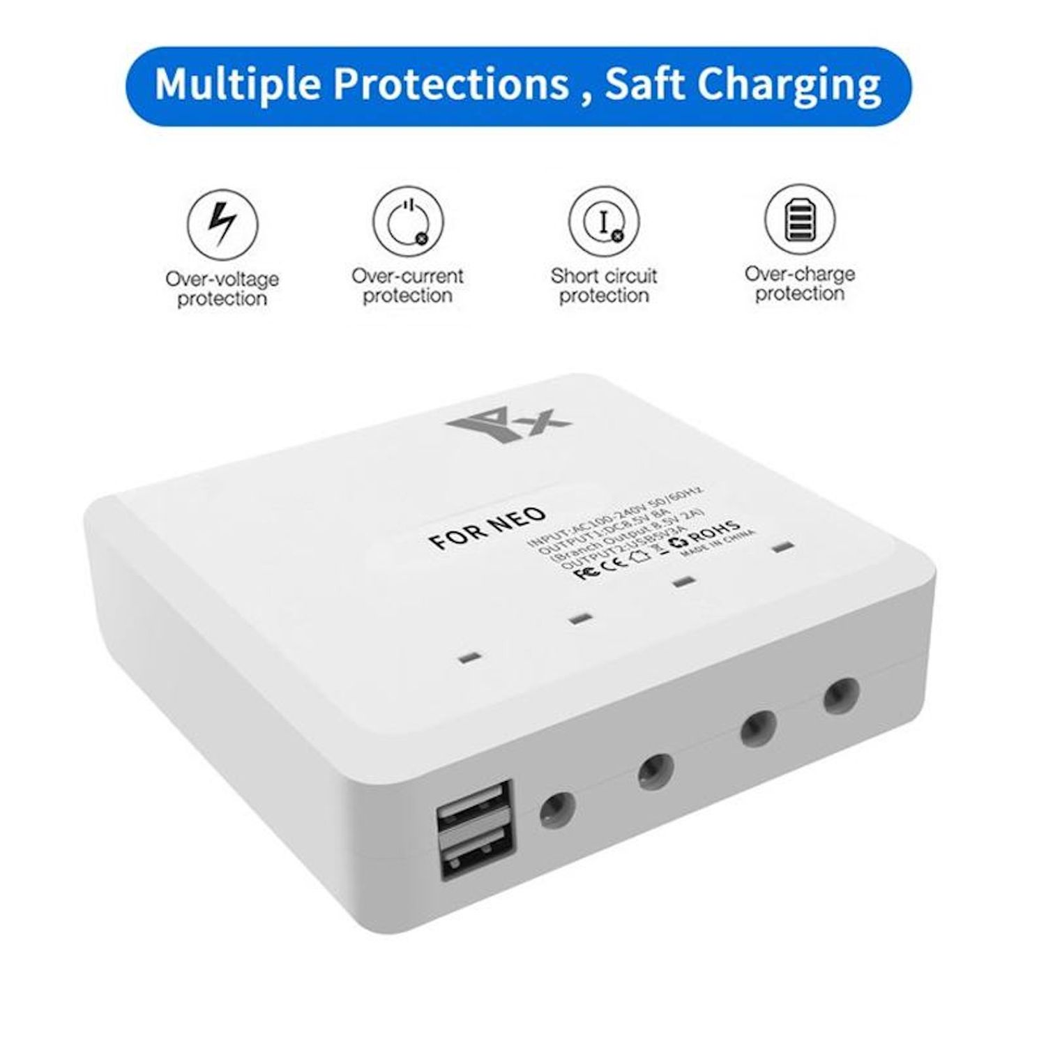 Adattatore di ricarica bianco con etichetta 'FOR NEO', porte USB e icone di protezione multipla, tra cui sovratensione e sovraccarico.