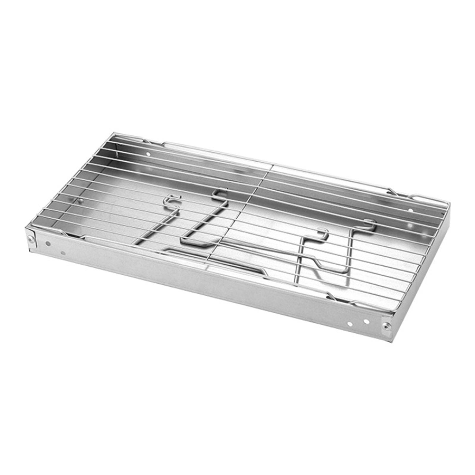 Ein rechteckiger Grill aus Edelstahl mit Drahtrost und unterer Halterung.