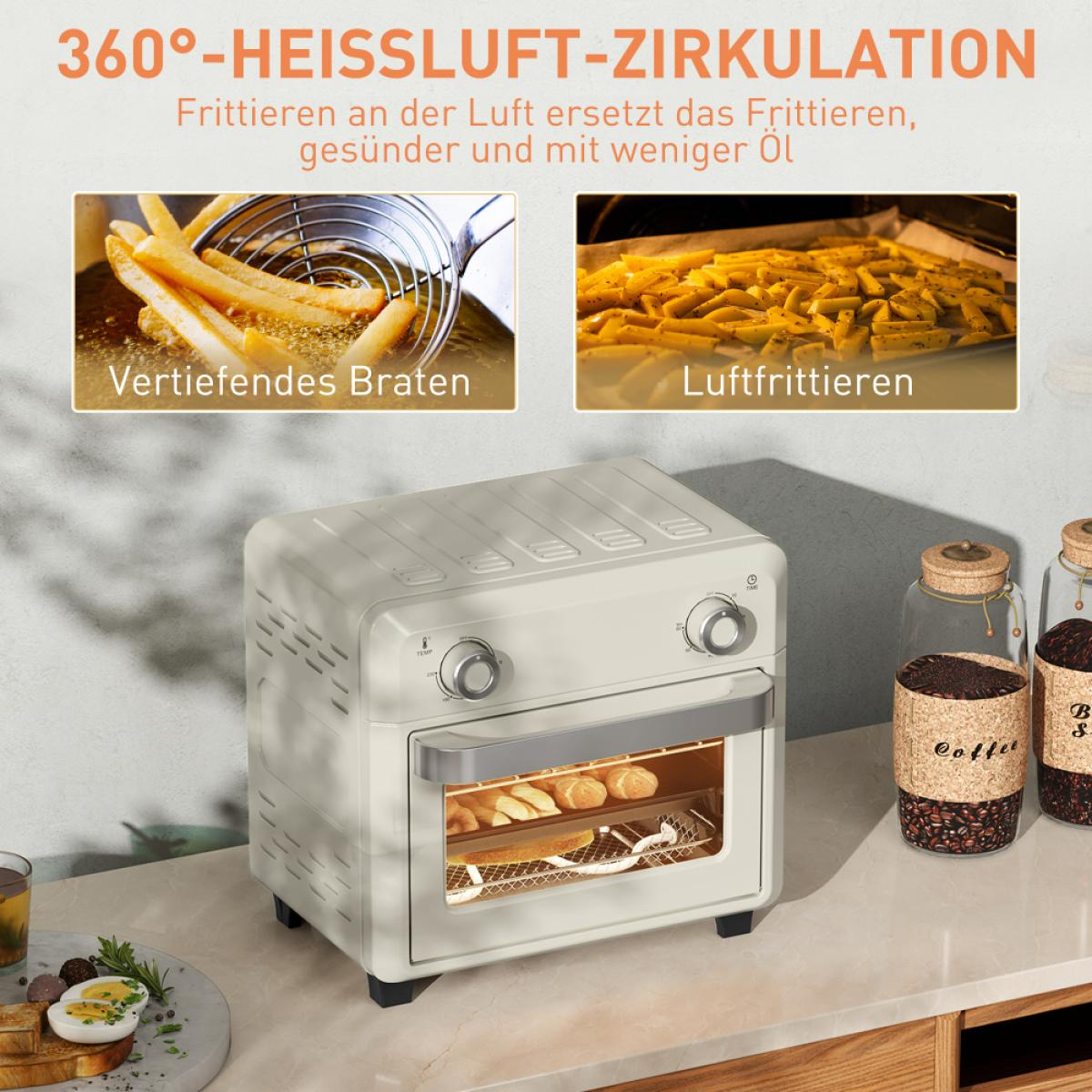 Ein Luftfritteuse mit Essen darin, darunter Pommes und Brot. Zwei Gläser mit Kaffeebohnen und ein Teller mit einem Ei.