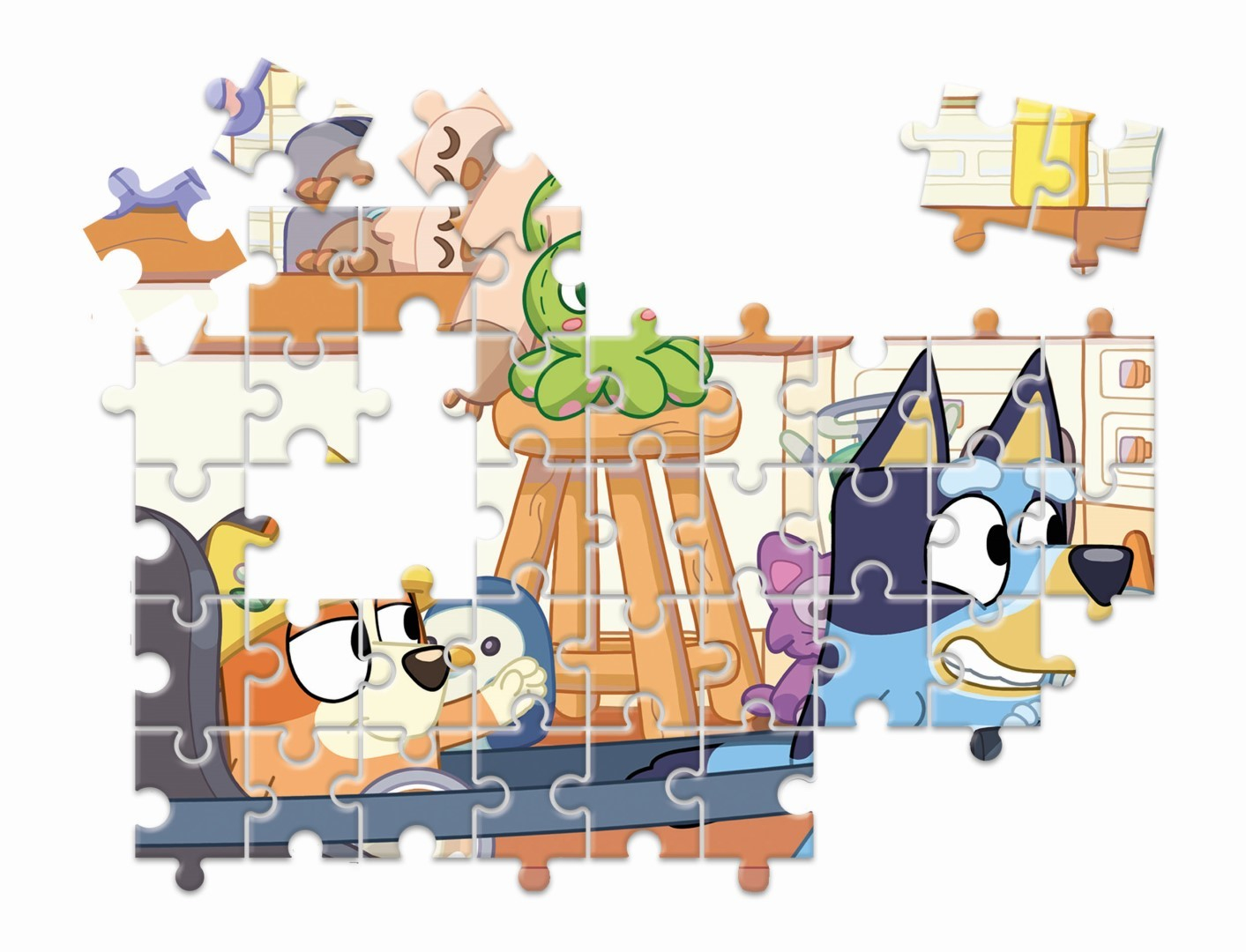 Puzzle z postaciami Bluey. Elementy przedstawiają Bluey, Bingo i przyjaciół w pokoju. Niektóre elementy są oddzielone.