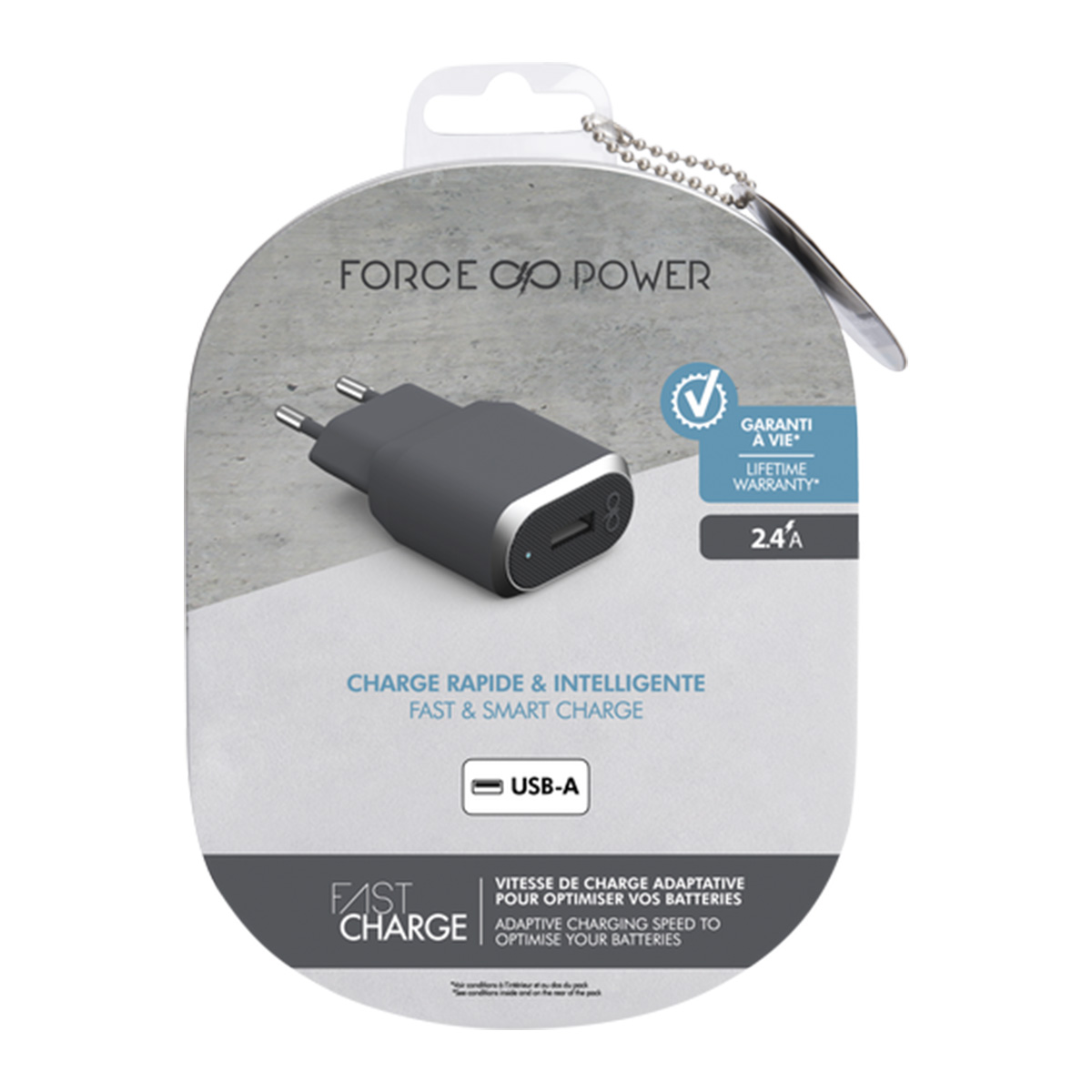 Un caricatore grigio con porta USB-A su sfondo bianco e grigio. Il testo include 'FORCE CO POWER' e 'FAST & SMART CHARGE'.