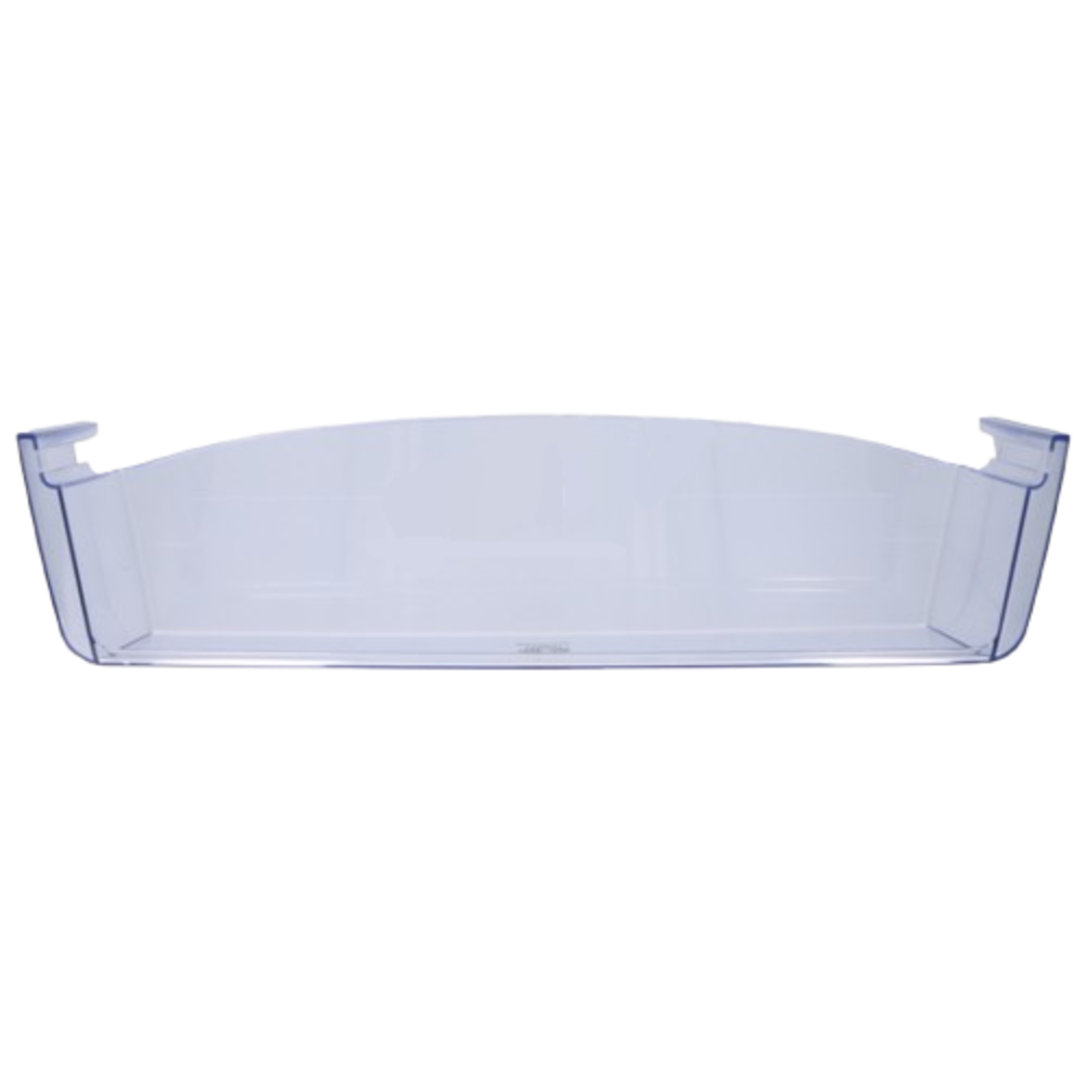 Un estante transparente de plástico para refrigerador con frente curvo y dos asas pequeñas en los extremos, sobre fondo negro.