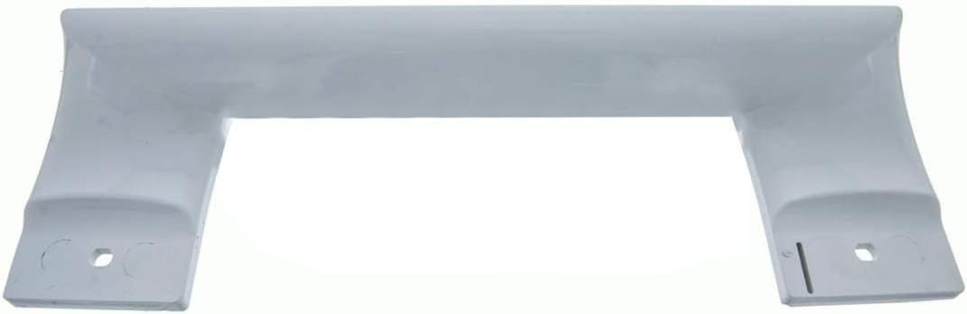 Un asa de plástico blanco y curvado con dos bases rectangulares. Cada base tiene un orificio y una ranura para el montaje.