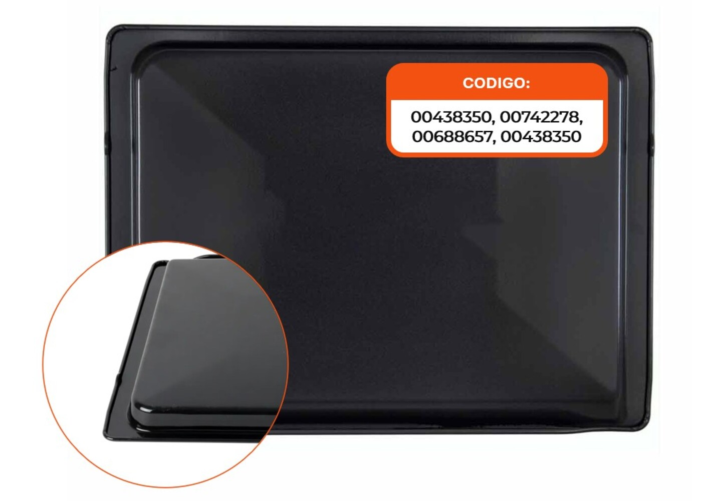 Bandeja rectangular negra con etiqueta naranja, texto: CODIGO y números. Primer plano muestra el borde.