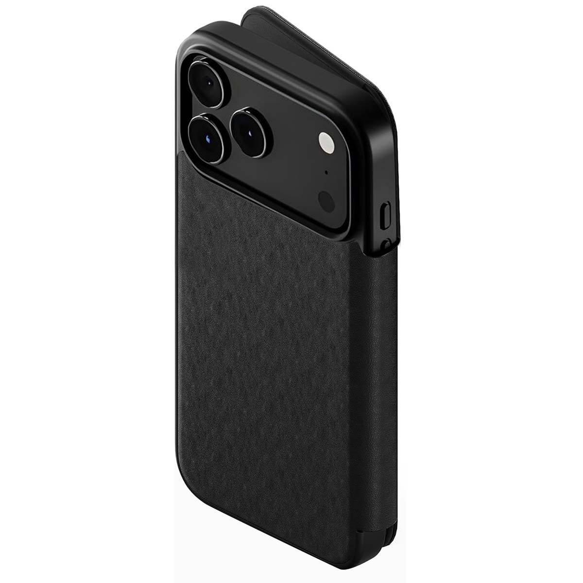 Una custodia nera per telefono con un rilievo per la fotocamera con tre lenti. La custodia ha una superficie strutturata. Lo sfondo è bianco.