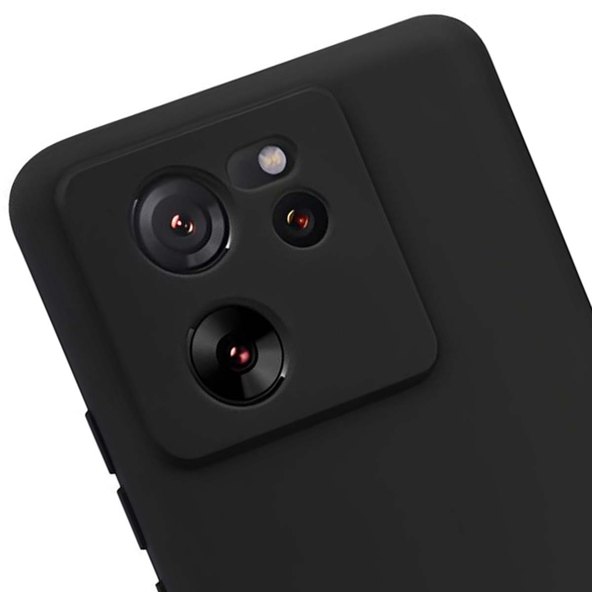 Nahaufnahme eines schwarzen Telefon-Kameramoduls mit drei Linsen und einem Blitz. Das Telefon ist schwarz.