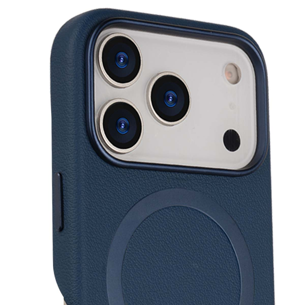 Primo piano di una custodia blu per telefono con tre obiettivi e un design circolare. La custodia ha una superficie strutturata.