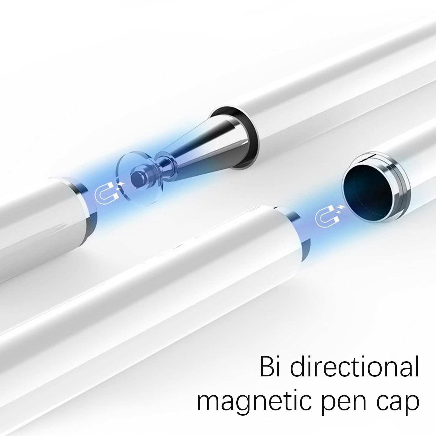 Dwie białe nasadki na długopisy z ikonami połączenia magnetycznego. Jedna nasadka jest otwarta, pokazując wnętrze. Tekst 'Bi directional magnetic pen cap' jest poniżej.