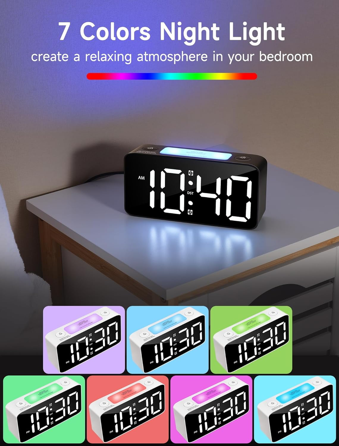 Eine Digitaluhr mit der Anzeige 10:40 AM und einem Regenbogenlicht darüber. Unten sind Uhren mit verschiedenfarbigen Lichtern, die 10:30 anzeigen.