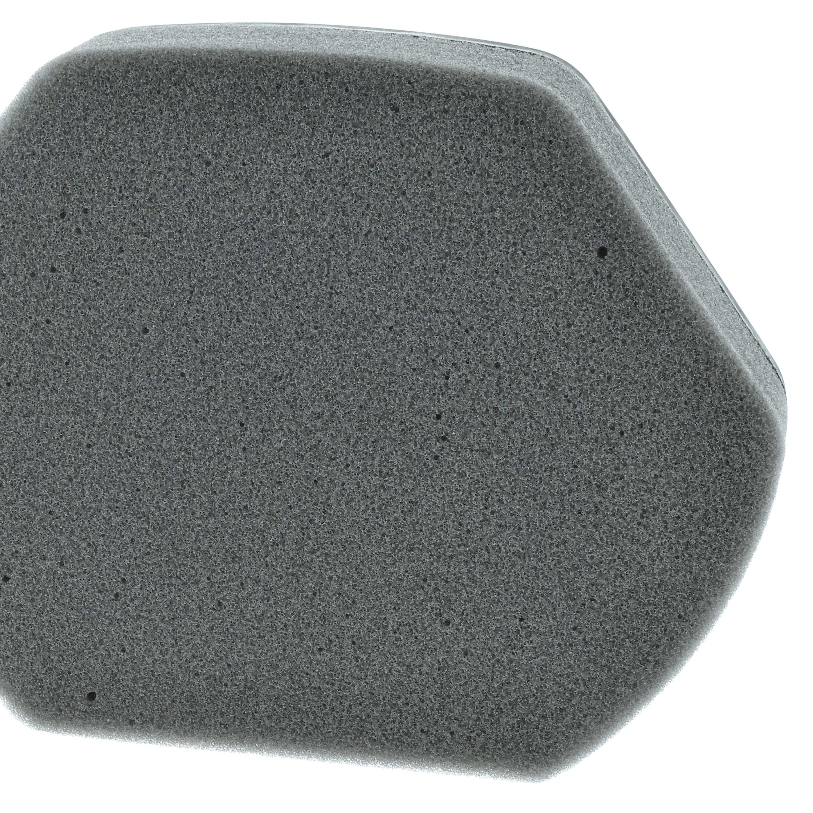 Ein graues, schaumstoffartiges Objekt mit geometrischer Form, möglicherweise ein Filter. Es ist vor weißem Hintergrund.