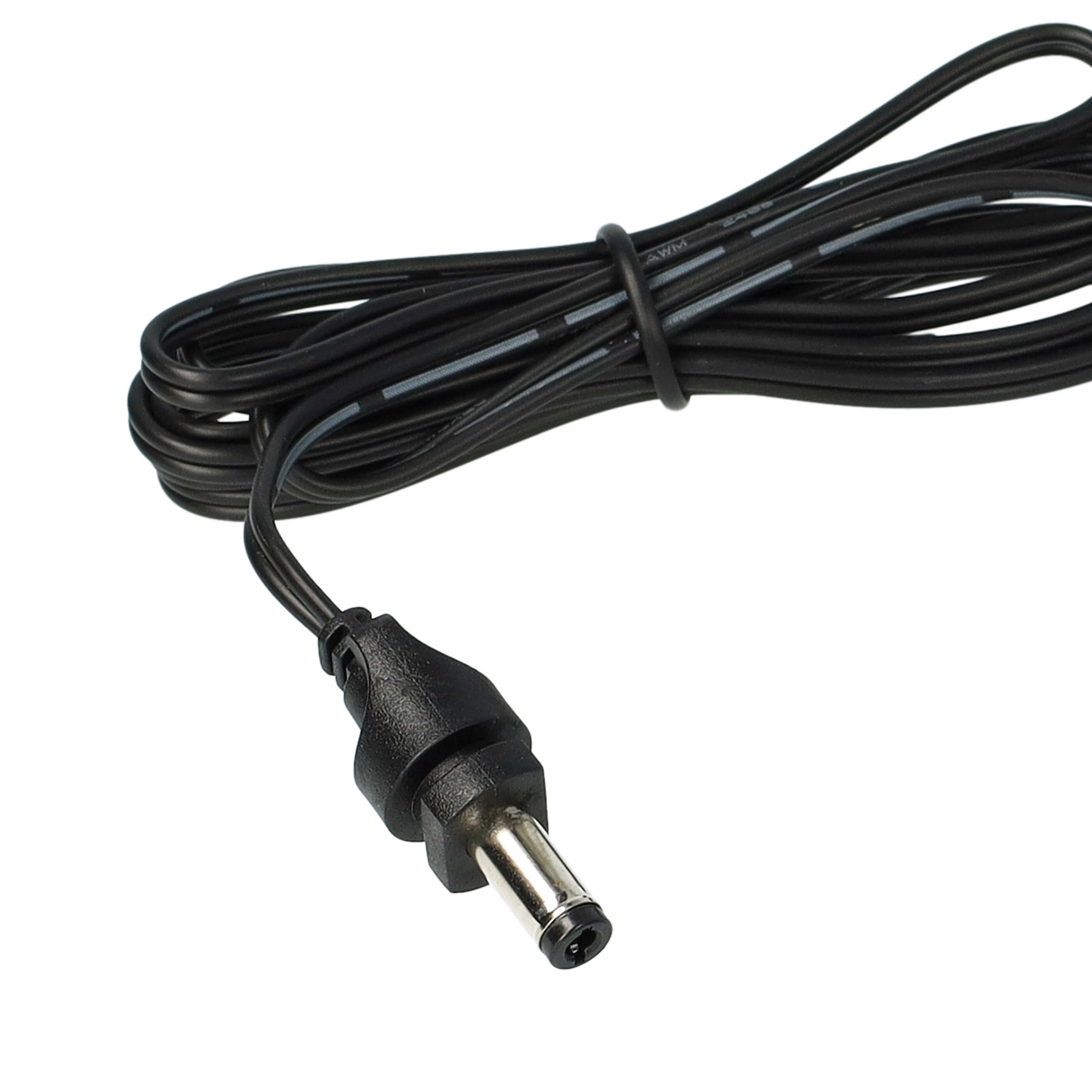 Ein schwarzes Netzkabel mit DC-Stecker. Das Kabel ist aufgerollt und hat einen schwarzen Stecker am Ende.