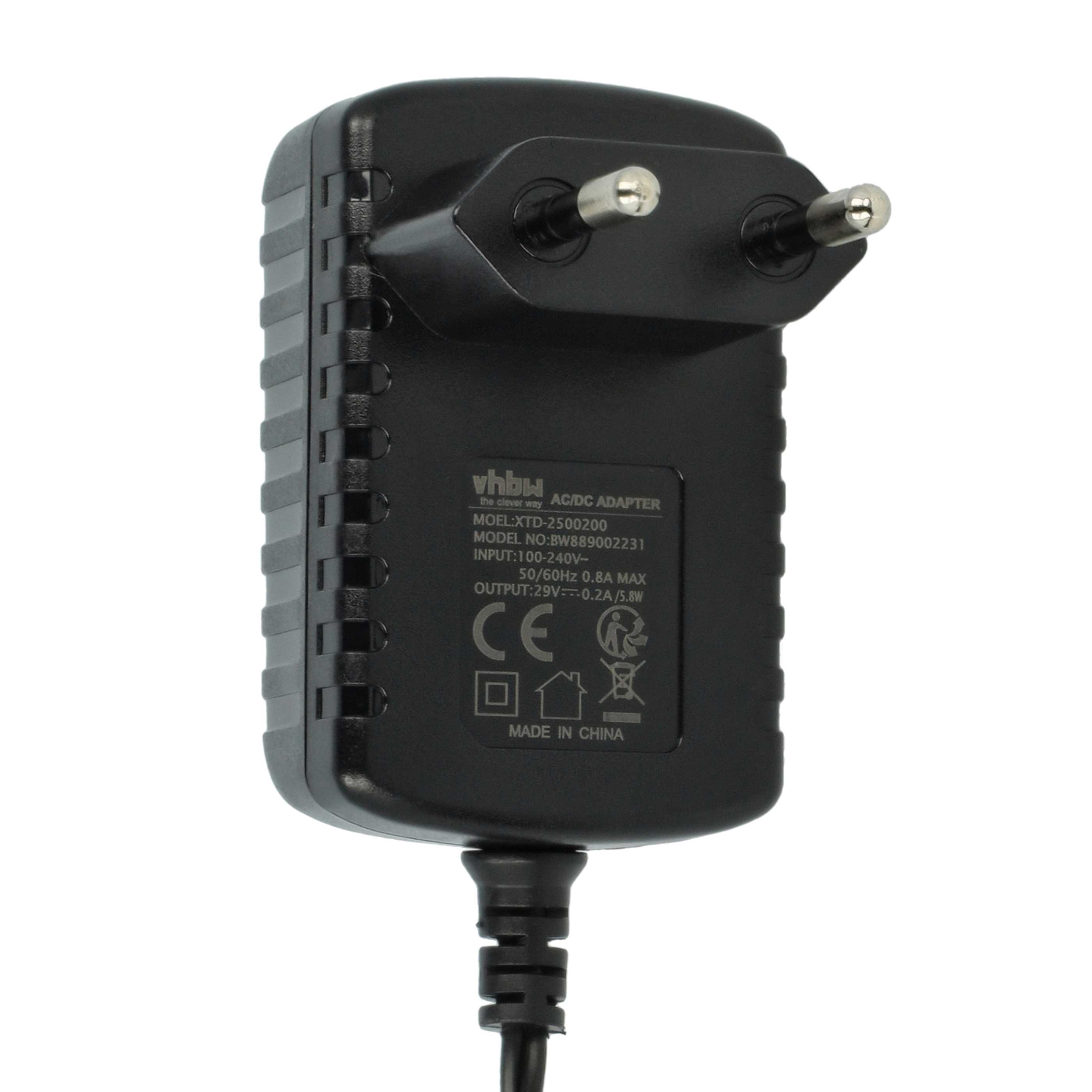 Schwarzes AC/DC-Adapter mit zwei Stiften und einem Etikett. Der Adapter wird in China hergestellt.