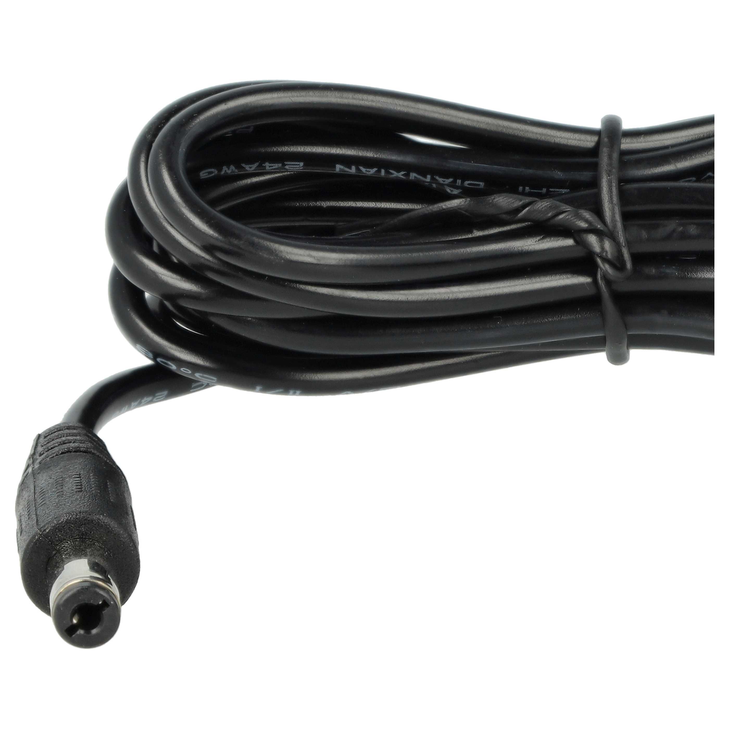 Ein schwarzes Netzkabel, aufgerollt, mit einem Gleichstromanschluss. Das Kabel ist mit einem schwarzen Kabelbinder befestigt.
