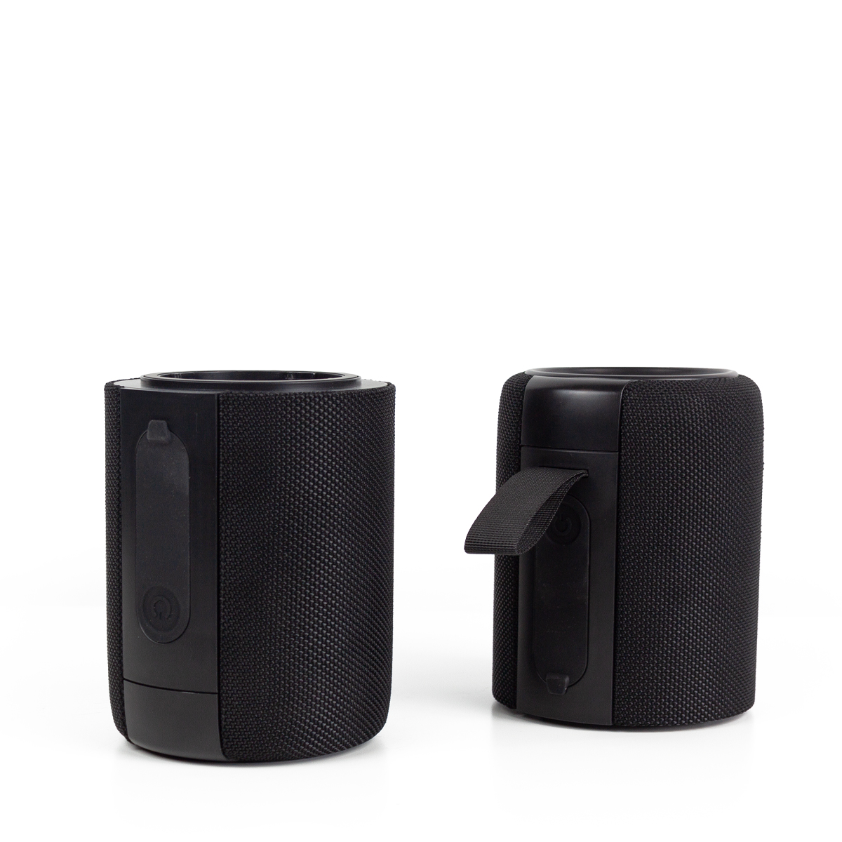Dwa czarne cylindryczne głośniki na białym tle. Jeden ma uchwyt, a oba mają teksturowane powierzchnie.