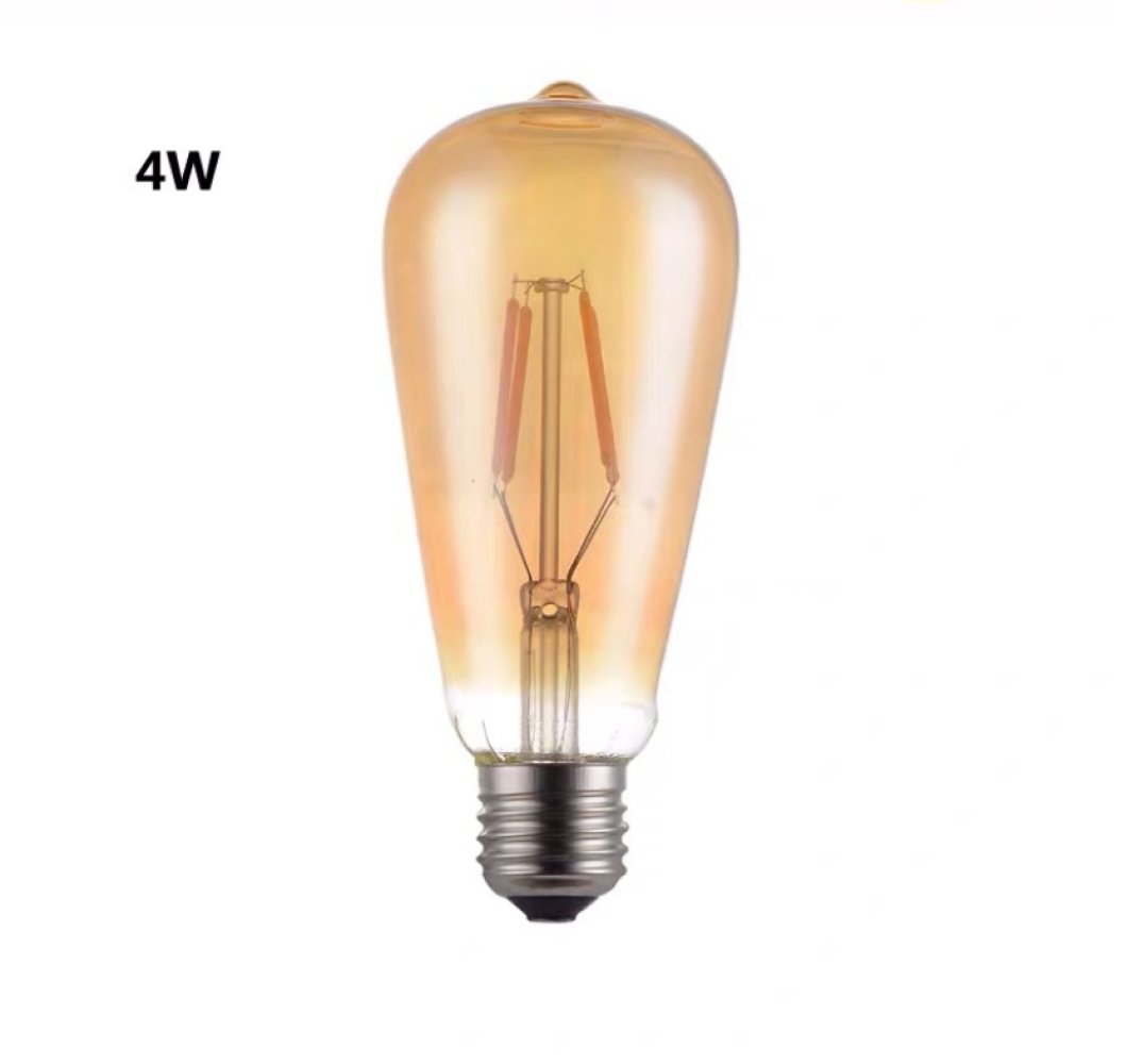Eine Glühbirne im Vintage-Stil mit goldenem Glas. Der Glühfaden ist sichtbar. Auf der linken Seite steht '4W'.