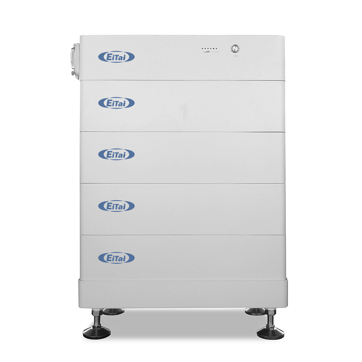 Ein weißes Eitai-Batteriespeichermodul mit fünf Abschnitten, Ein-/Aus-Taste und Statusanzeigen. Es steht auf verstellbaren Füßen.