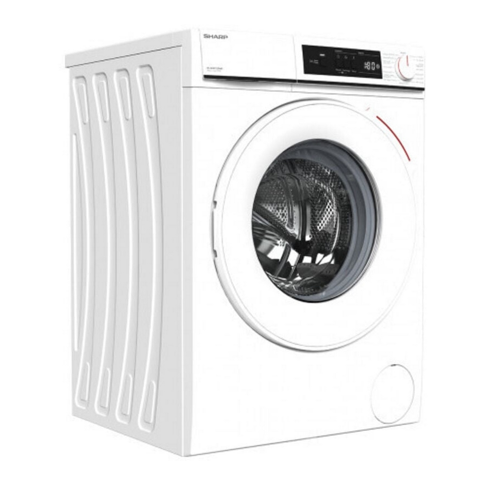 Una lavatrice Sharp bianca. Ha una porta rotonda e un pannello di controllo in alto. La macchina ha un design pulito e moderno.