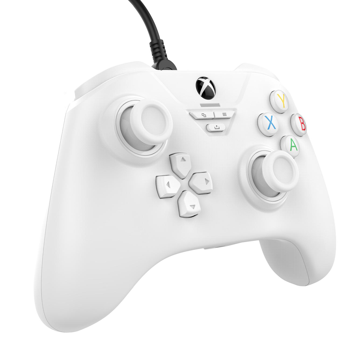 Ein weißer Xbox-Controller mit einem schwarzen Kabel. Es hat Tasten mit den Bezeichnungen X, Y, A und B in verschiedenen Farben. Der Controller befindet sich auf weißem Hintergrund.