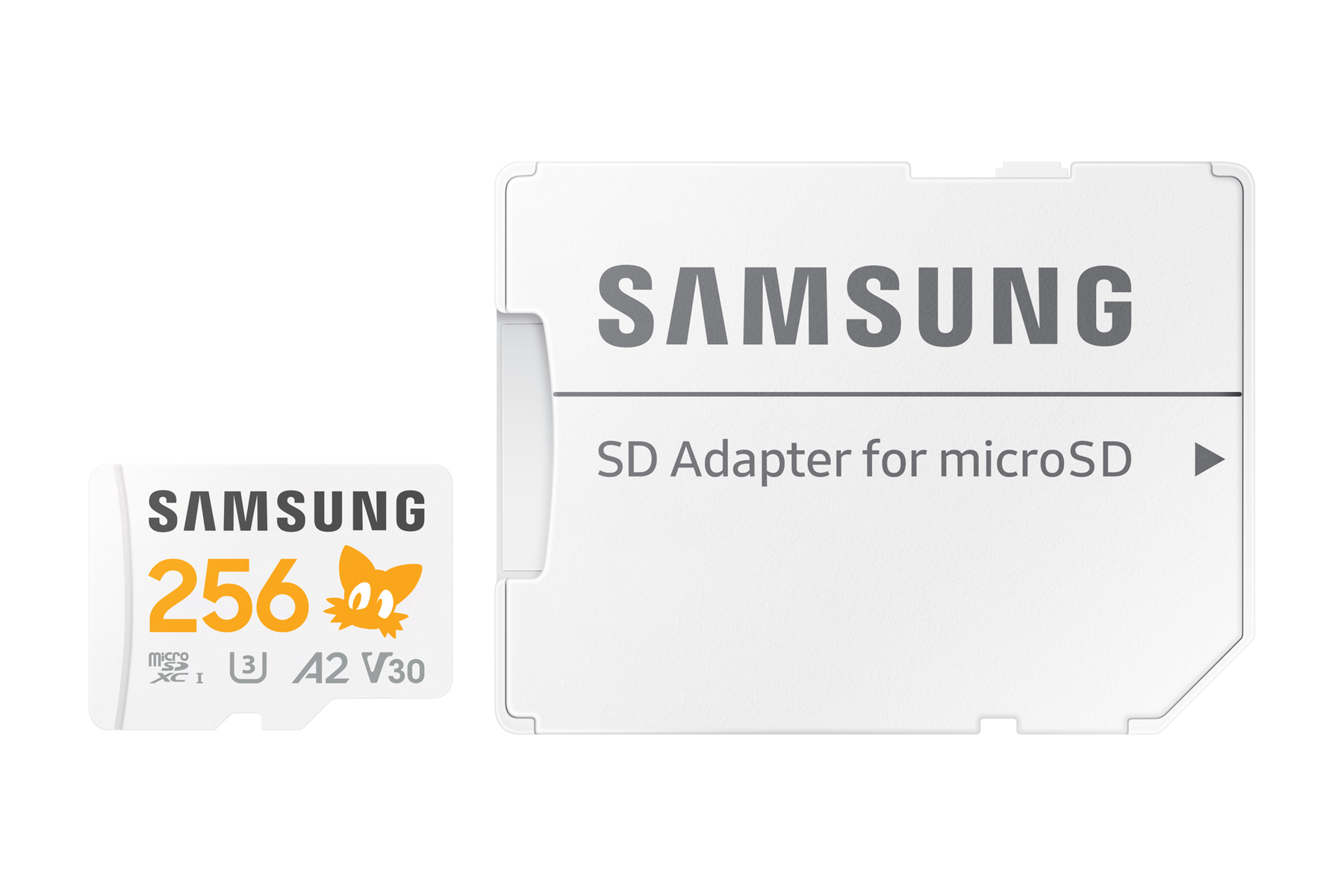 Une carte SD et un adaptateur Samsung sur fond blanc. La carte indique 256 et a un logo de renard. L'adaptateur indique Adaptateur SD pour microSD.