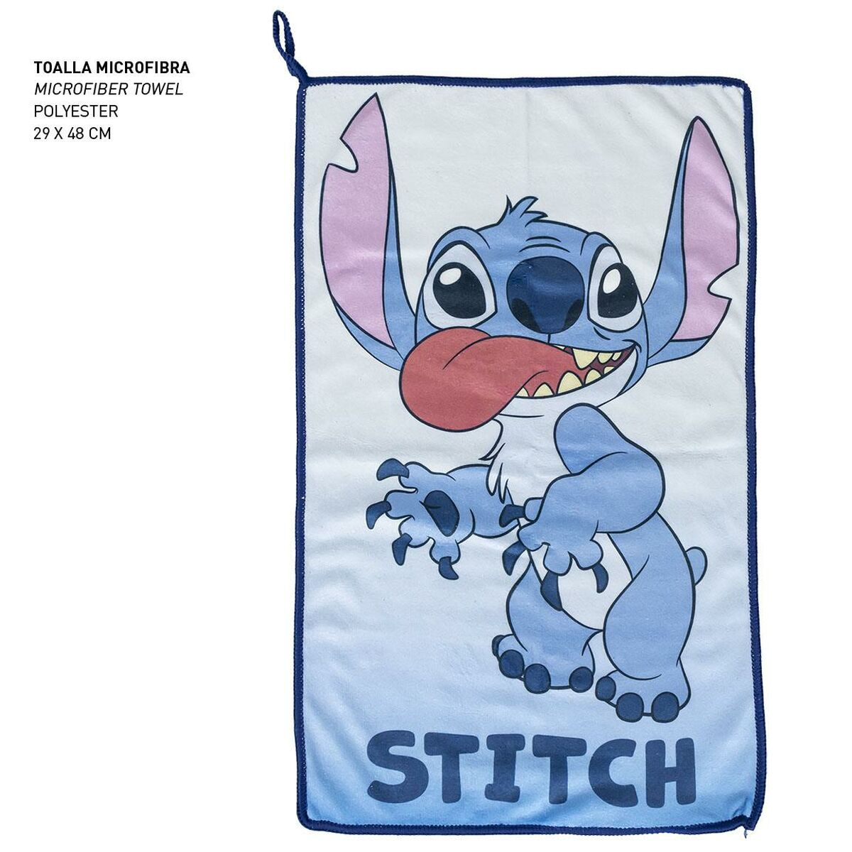 Ein Mikrofaserhandtuch mit Stitch aus Lilo & Stitch. Die blaue Figur hat eine rote Zunge und das Wort STITCH steht unten.