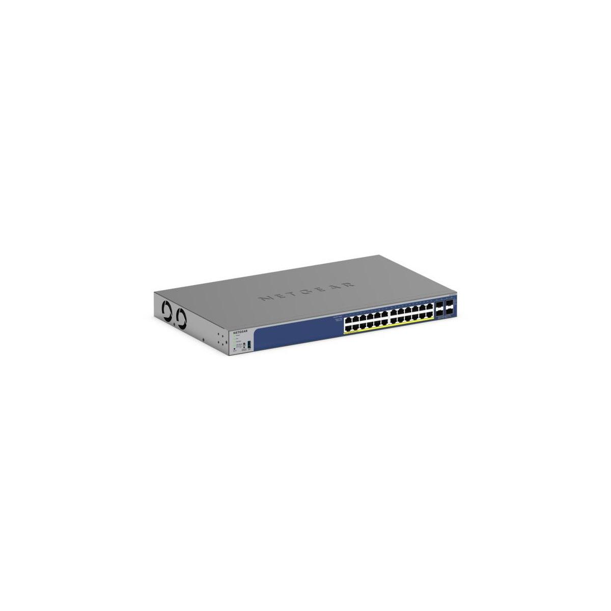 Un commutateur Netgear gris avec des ports bleus et jaunes sur fond blanc.