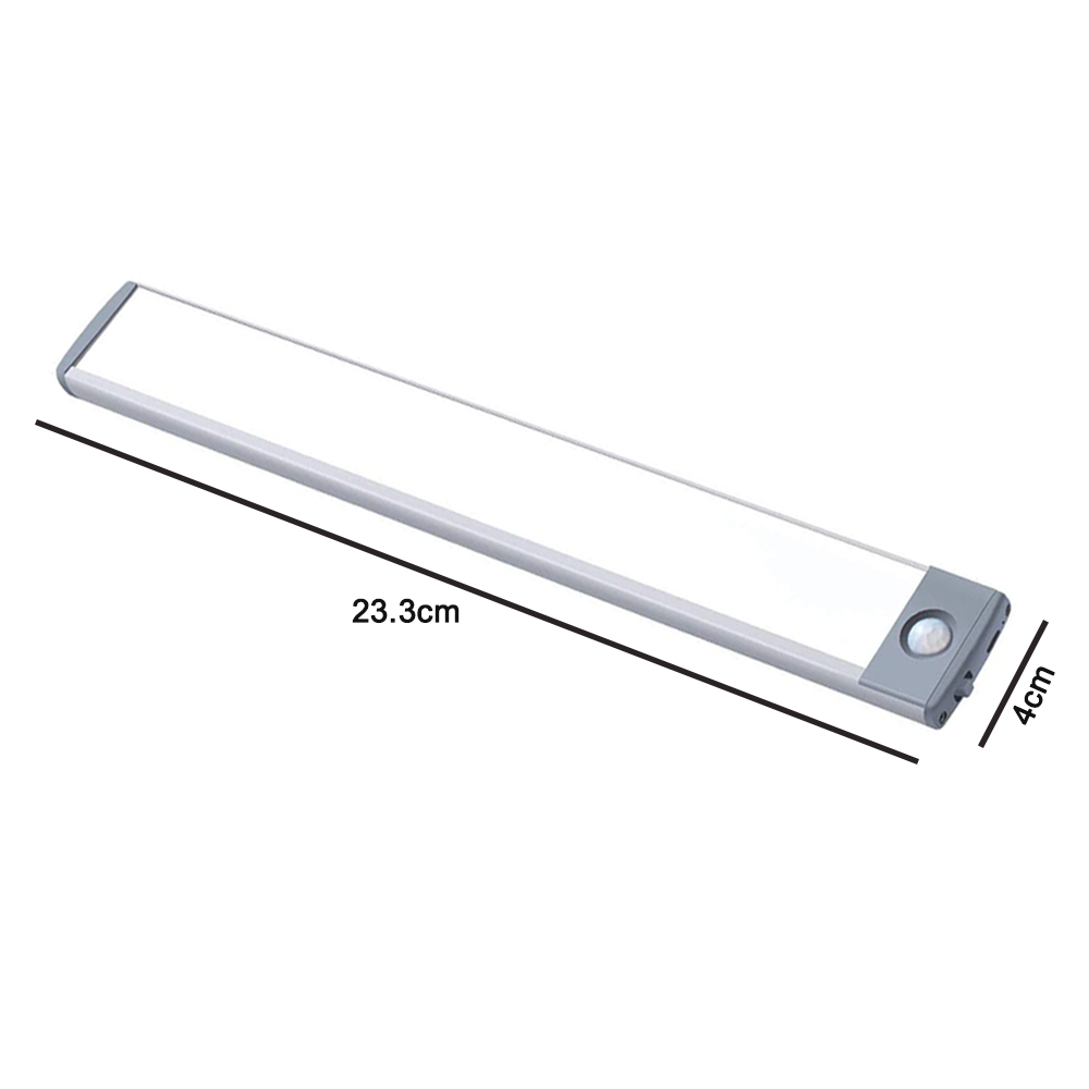 Eine rechteckige LED-Leuchte, 23,3 cm lang und 4 cm breit, in Silber und Weiß, mit einem Sensor an einem Ende.