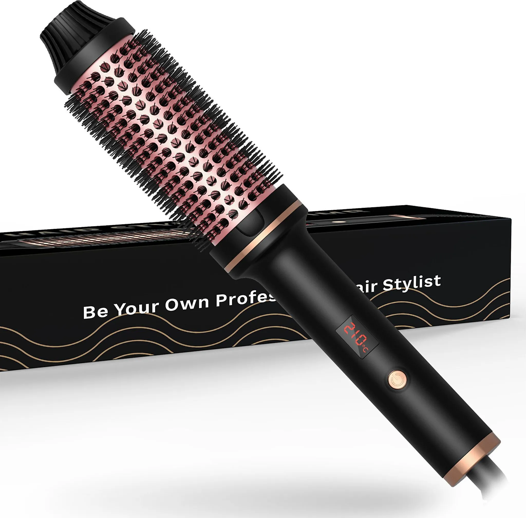 Eine roségoldene und schwarze Haarstylingbürste mit digitaler Temperaturanzeige auf einer schwarzen Box mit der Aufschrift 'Be Your Own Professional'.