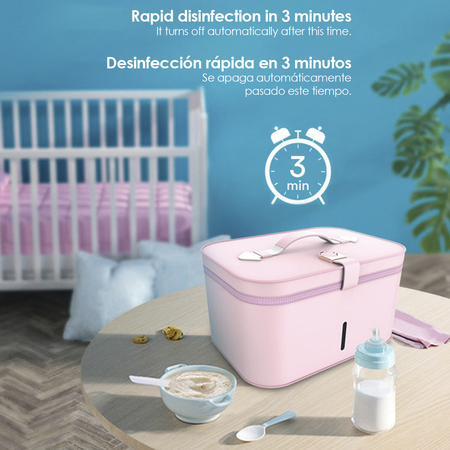 Una scatola di disinfezione rosa su un tavolo con un biberon e cibo. Una culla e testo sulla disinfezione sullo sfondo.