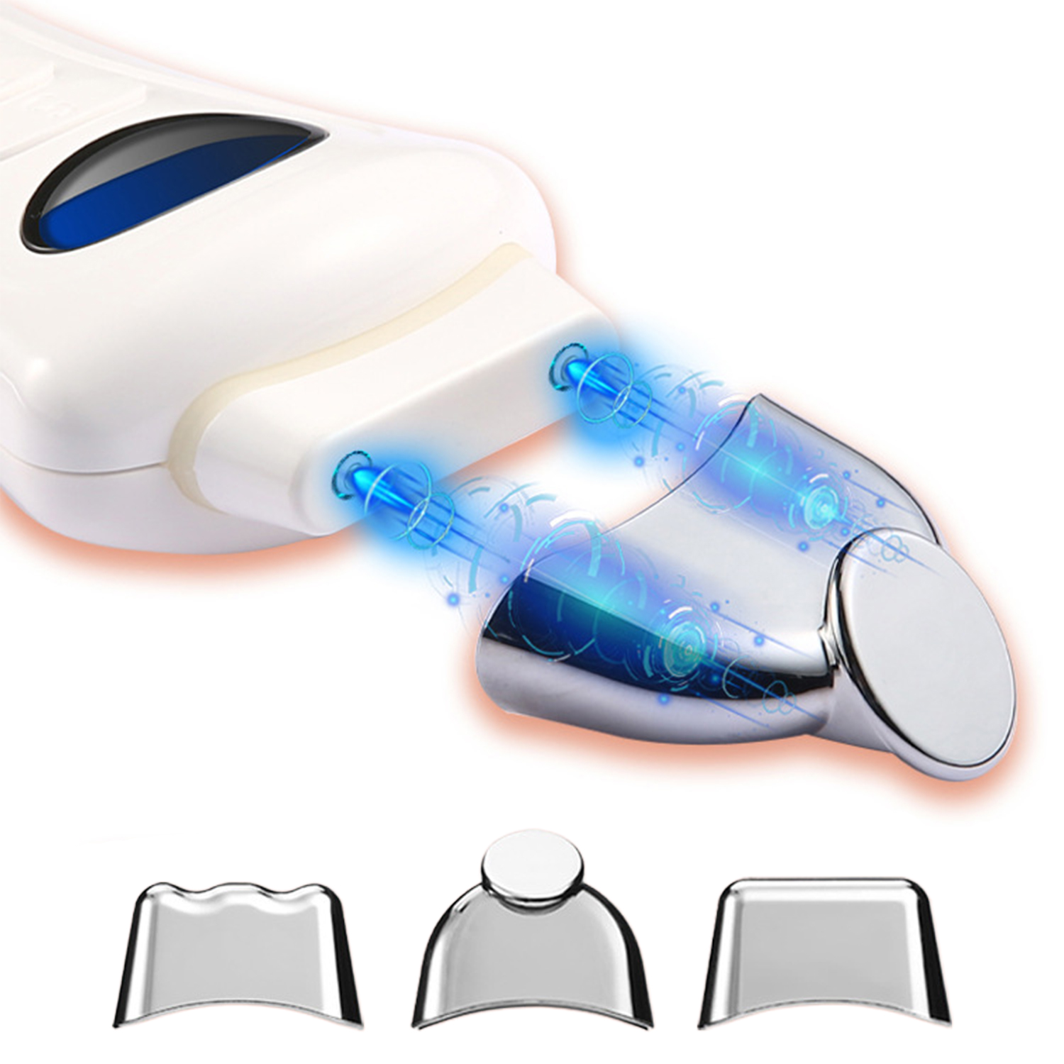Un dispositivo bianco e argento con effetti di luce blu. Tre accessori argentati in basso.