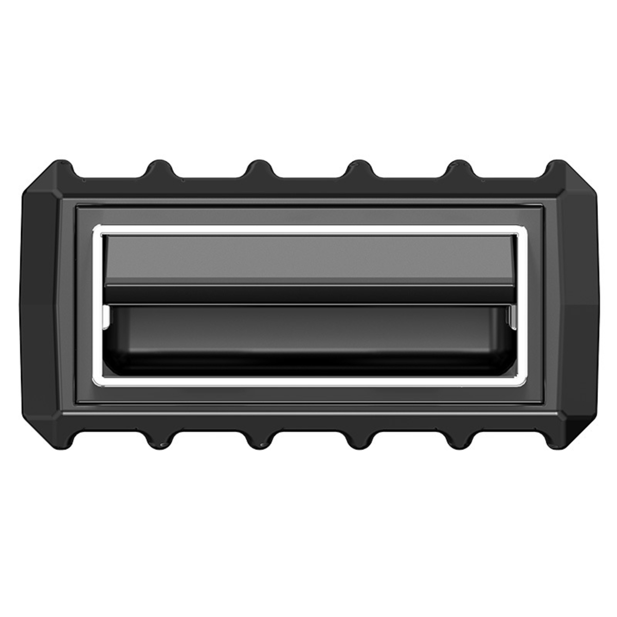 Nahaufnahme eines schwarzen USB-Anschlusses. Er hat eine rechteckige Form mit abgerundeten Ecken. Der Anschluss ist vor weißem Hintergrund.
