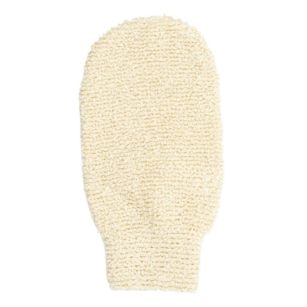 Un guanto da bagno strutturato color crema isolato su sfondo bianco. Il guanto ha una parte superiore arrotondata e un polsino.