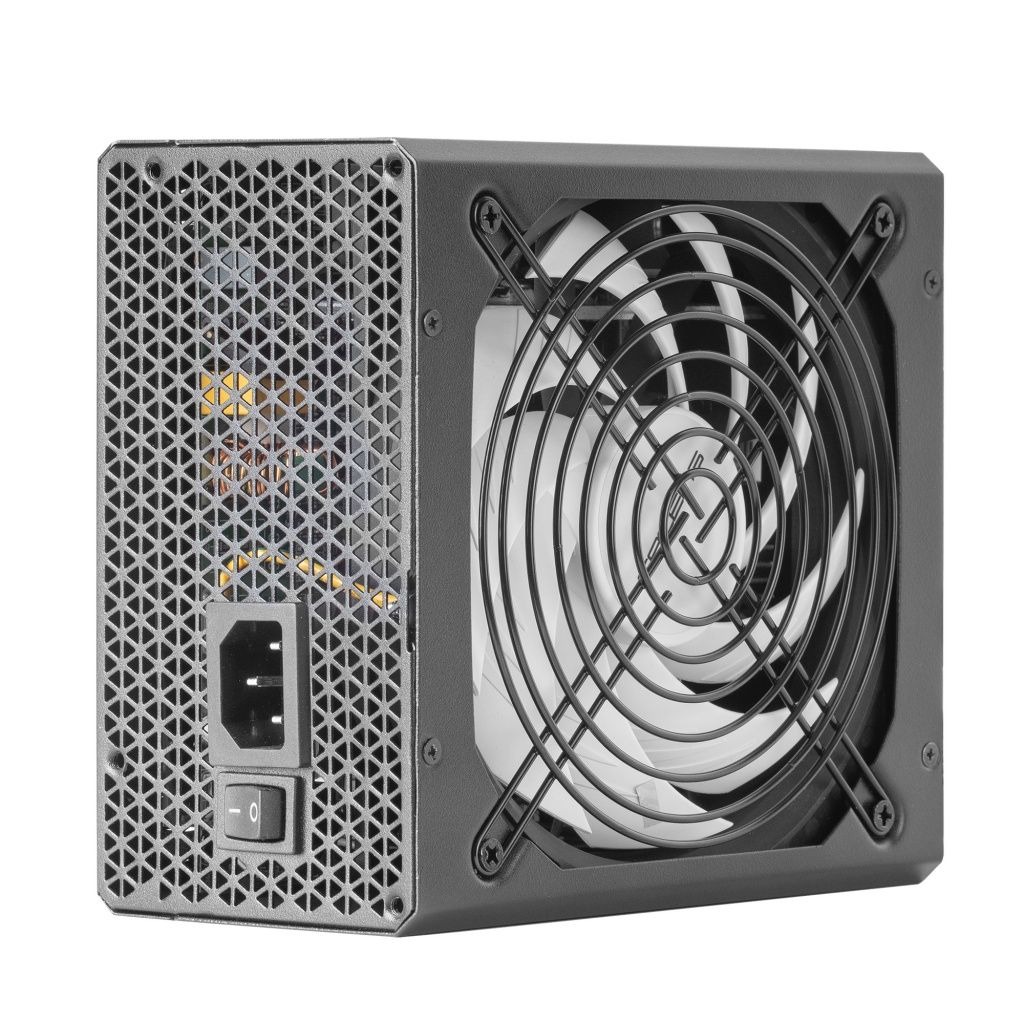 Un alimentatore per computer nero. Ha una ventola su un lato e un ingresso di alimentazione e un interruttore sull'altro.